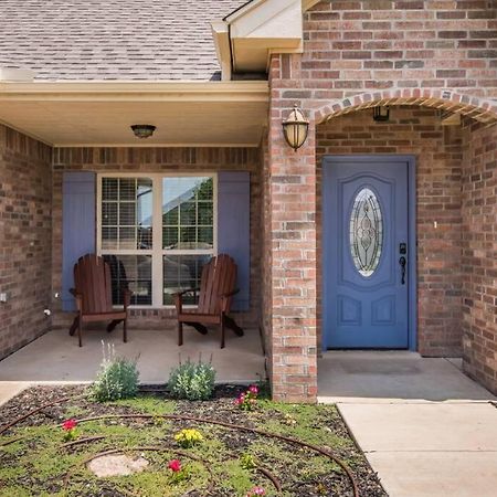 Cheerful 3 Bedroom Home, King Bed, 10 Min From Palo Duro Canyon, Fireplace, Washer Dryer Экстерьер фото